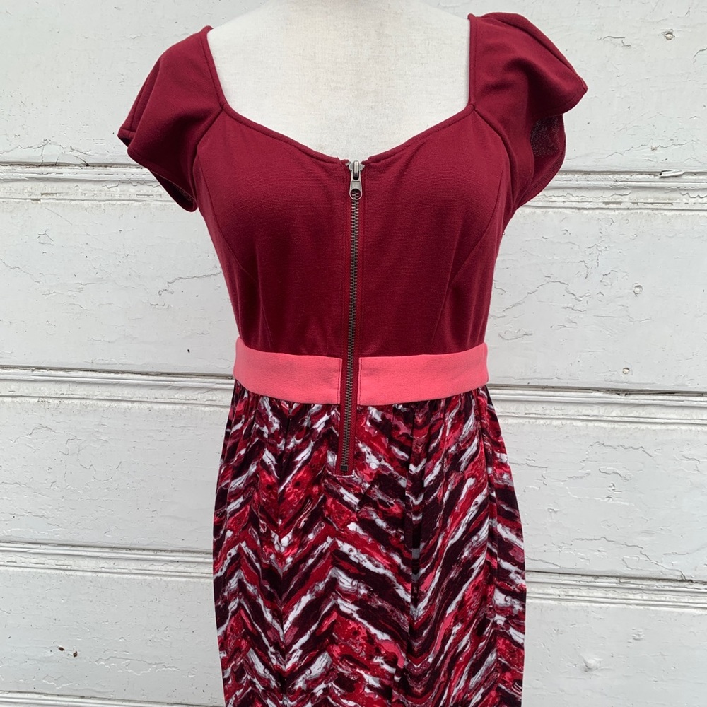 Ecote Front Zipper Dress Size Medium